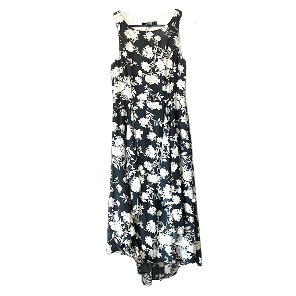 Anthropology Eva Franco Grey and White Floral Dress